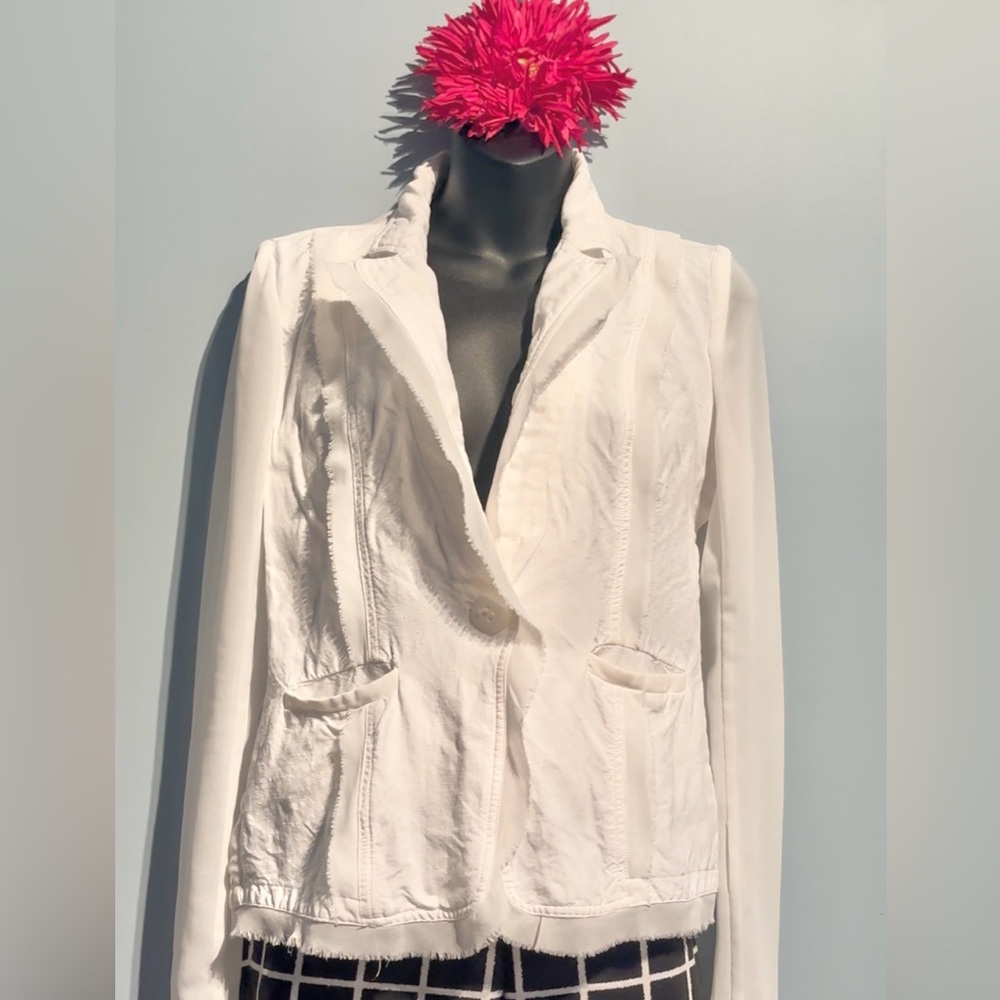 Miilla Linen Blazer with sheer black and sleeves size small - Picture 6 of 16